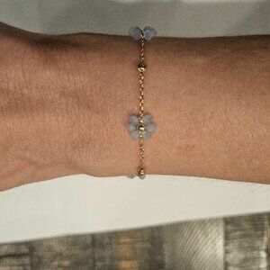 NWT Flower, Delicate, Gold, Gray/Blue Bracelet